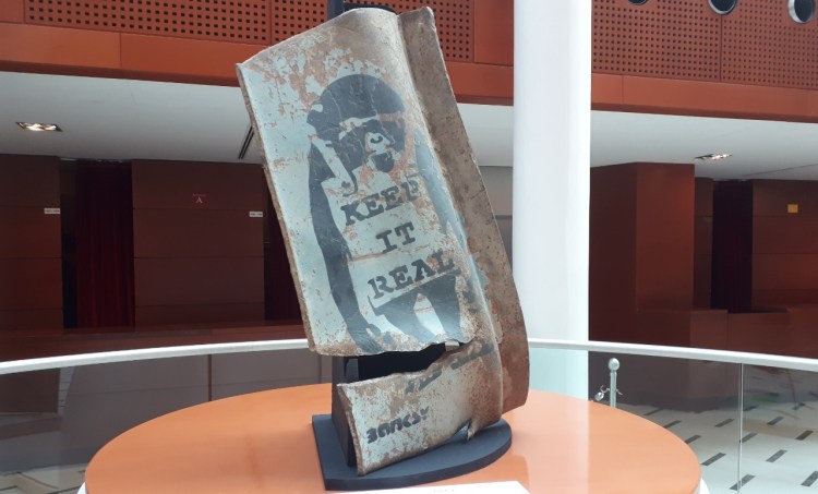 banksy keep it real, make new york- 2013 -