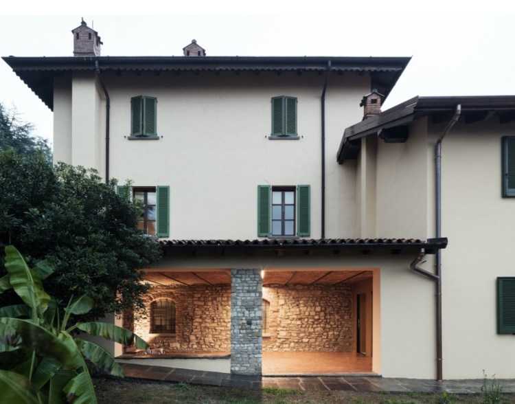 Tradizione e innovazione convivono nella ‘casa in collina’ a&nbsp;Montevecchia